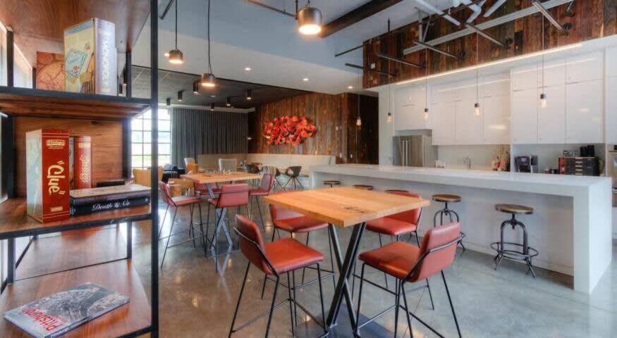 Cozysuites Spacious Sdo, Lawrenceville Питсбърг Екстериор снимка