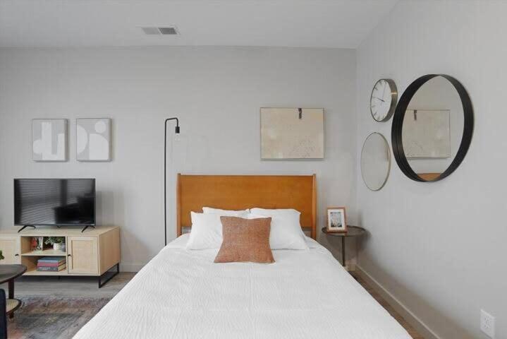 Cozysuites Spacious Sdo, Lawrenceville Питсбърг Екстериор снимка